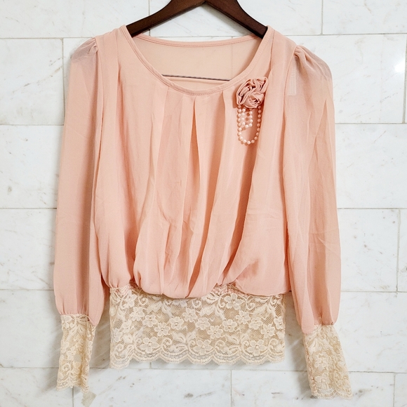 Embellished Peach Top - Picture 8 of 9